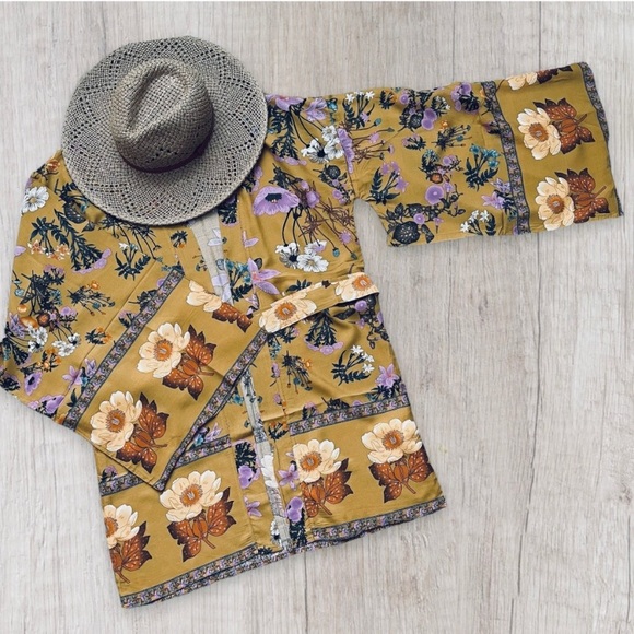 Wild Bloom Floral Print Kimono Jacket Half Length Robe - Picture 5 of 6